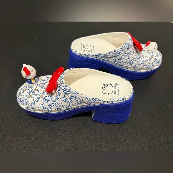 NWOT Crocs Hello Kitty 50th Anniversary Blue Glitter Siren Clogs - Picture 7 of 9